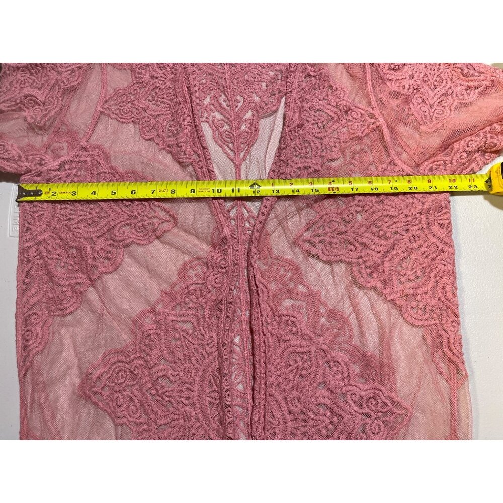 Time And Tru Mauve Glow Lace Layering Piece L-XL - Picture 3 of 7